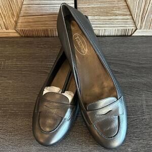 NWOT Talbots Women's Loafers Slip-Ons Dark Grey Size 8NN Casual